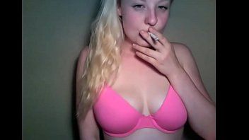 play She masturbates herself until you are satisfied with what you see
