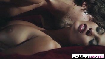 play Sex si sex pasional cu o pizda senzuala
