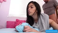 play Brünette Teen Savannah Sixx 'intensive College -Schlafzimmer Fuck Session