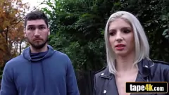 play يورو فاتنة Missy Luv يحصل على رواتب ثمن الجنس كس الساخنة مع غير معروف عميد فان دام.